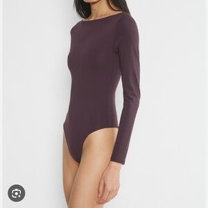 Aritzia Contour Whitney Bodysuit